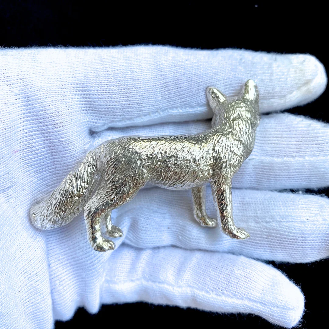 Fox Sculpture - Image 4