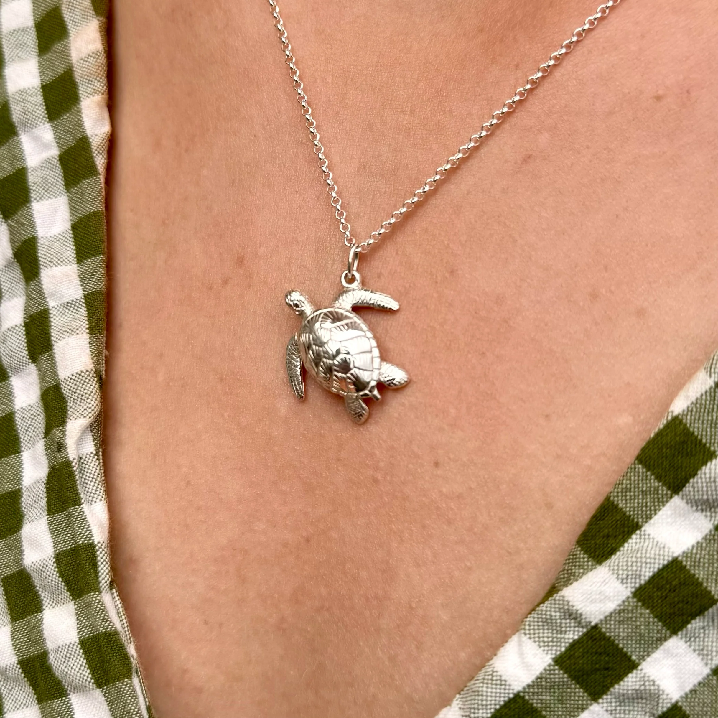 Sea Turtle Necklace - Image 3